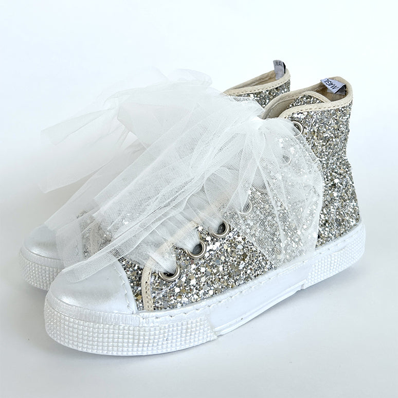 GLITTERY HIGH-TOP SNEAKERS