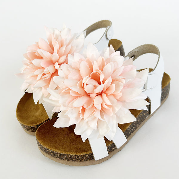 sandali con fiore