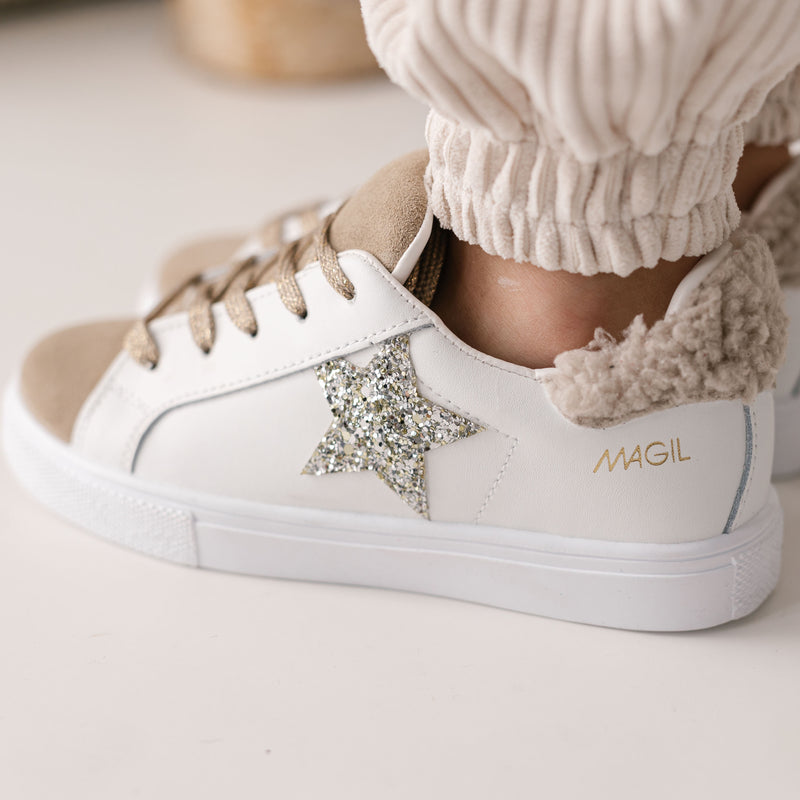 SNEAKERS CON STELLA GLITTER E ORSETTO