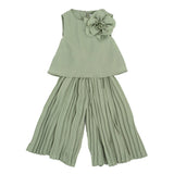 TUTA CON PANTALONE PLISSE'