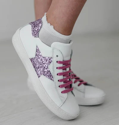 LEATHER LOW SNEAKERS WITH GLITTER DETAIL