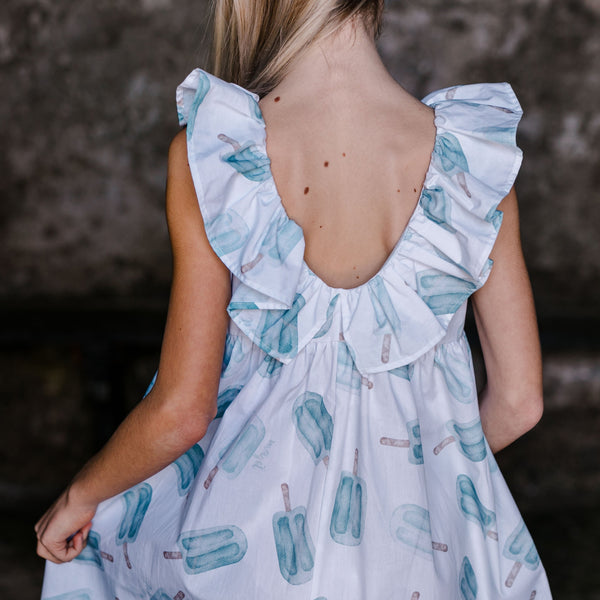 Patterned dress with ruffles detail