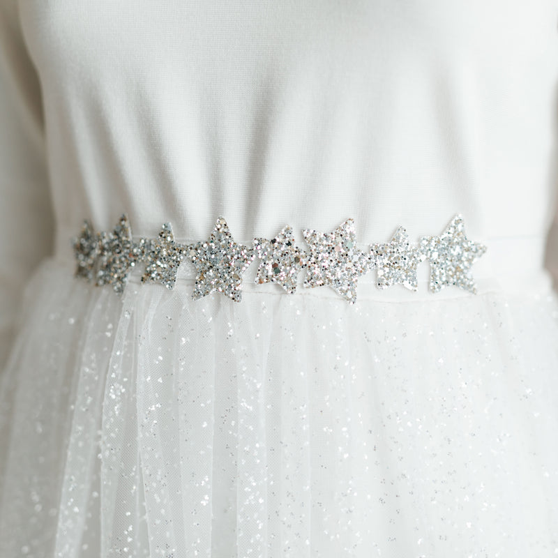 white dress with silver belt WHITE DRESS WITH SILVER STARS BELT Magil