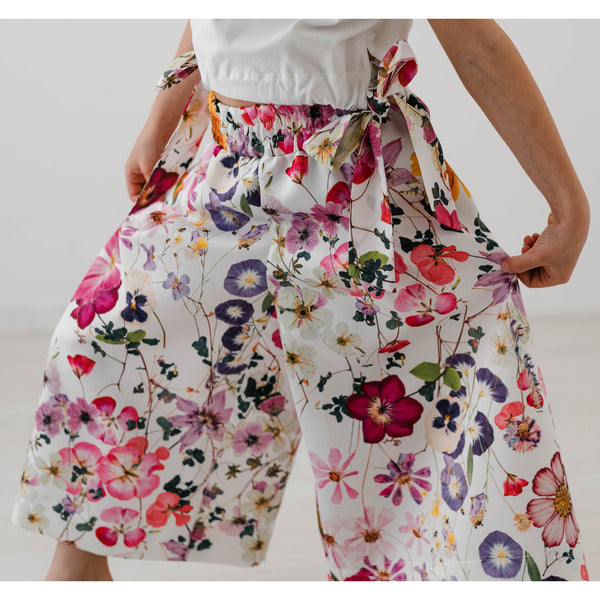 FLORAL SATIN TROUSERS