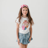 GIRL WITH BACKPACK PRINT T-SHIRT